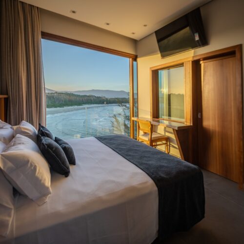 CASA NO OUVIDOR (13 de 204)